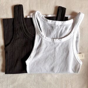 NWT Aerie Tank Bundle